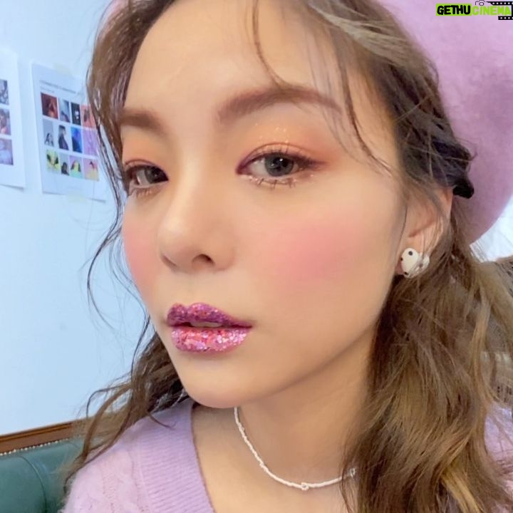 Ailee Instagram - 😉 Makeup: @gil_beauty_ Hair: @aluu_jihyun557