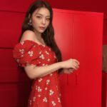 Ailee Instagram – 안녕하세요 여러분 에일리 입니다! 
작년 이맘때 새로운 시작을 알리는 소식을 전해 드렸는데요,  일년동안 함께한 ‘더 라이브’와 전속계약 만료가 되어 소속사 이적을 하게 되었습니다.
저를 항상 응원해주시고 사랑해주시는 팬분들께 제일 먼저 이야기 드리고 싶었습니다. 
앞으로 제가 함께 하게 된 새 둥지 
‘팝뮤직’ 에서 보다 더 성숙하고 멋진 에일리가 되도록 노력하겠습니다!
우리 에일리언 언제나 기다려주고 믿어줘서 진심으로 감사하고 사랑해요!!! 💕  1년동안 함께 해준 우리 랍대표님 항상 고맙구 앞으로도 늘 응원 합니당~🥹 PS 오늘 팬미팅 넘나 즐거웠어요~ 모두들 집에 조심해서 들어가세용~!!