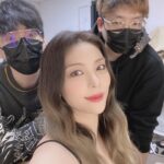 Ailee Instagram - 😏ㅎㅎ 다들 일리있는 밤 재밌게 보셨다용? 다음편도 많이 기대해주세요!! With @kimblue_37 @pubg_medkit 오디게~? #블루야사람다리가어뜨케저렇게꺾이는거야 ????
