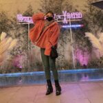 Ailee Instagram - 어제 팀 에일리와 함께 #나르샤 언니가 연출 하신 공연 #wildwild #fantasticnightmare 보고왔어여.. 정말 …. 행복했다. @narsha81 언니 멋진 공연 더 대박 나시기를!!! 여러분.. 정말.. 꼭 가보세요…. 휴… 사진 올리는데 땀나네요😅 @wildwild_official #어제나는하늘을나는유니콘이되었다