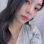 Ailee Instagram - 셀카가 어캐 10년동안 안 늘지..? ㅡㅡ