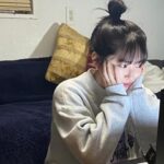 Airi Suzuki Instagram - ✴︎ ドラマ「ある日、下北沢で」 ドラマでのお洋服がとても可愛くてきゅんきゅん。 撮影時のオフショットあげていこうかなーと😌 そして番宣で出させていただいたときの衣装を改めて☺︎ 🩶TOKYO MX「土曜はカラフル‼︎!」 blouse,bustier,skirt @lecielbleu_official boots @alm._official earring @felice___.handmade bracelet @meteor.accessories ring @enn._official #最近の衣装たち ドラマ内の衣装は、 ドラマ公式アカウントにてタグ付けされています☺︎ @onedayshimokita 数々の配信サイトで配信されることになったこのドラマ。 皆様、ぜひこれからもたくさん愛してくださいね♡ 《配信先》 ・U-NEXT ・ビデオマーケット ・Amazonプライム ・ABEMA (5/20~) ・BS11 ・FANYチャンネル&Lemino