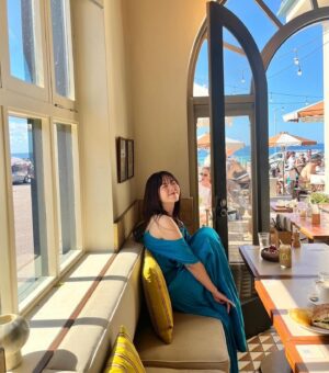 Airi Suzuki Instagram - ✈️
ANAから、日本→シドニーの直行便が出来たということで、、、
⁡
「ANAぷち散歩」という企画にて
オーストラリア・シドニーへ行って来ました🐨🇦🇺
⁡
本当ご褒美みたいなお仕事。
美味しいもの食べて、お買い物して、素敵な場所に行って、、、はぁ今すぐにでもまた行きたい！
そう思える最高の場所でした♡
⁡
実はオーストラリアでは他のお仕事もしてきたのだけど
それはまたおいおい😌
⁡
今回の旅の様子は
YouTubeの「ANA【公式】BLUE SKY NEWS」チャンネルにて観られますので、是非♡

#タベルスズキ 満載だよー！！！🤭
⁡
#ana
#AnIHGHotels
#hotelindigosydneypottspoint
#ホテルインディゴシドニーポッツポイント #ad