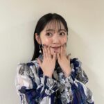 Airi Suzuki Instagram - ✴︎クラシックTV&読響コンサート衣装🎻 ⁡ たくさん素敵な衣装いつも感謝です♡ ⁡ 💚 「アニキ降臨!西川貴教×クラシック」 ゲスト:西川貴教さん　 ⁡ one-piece @dreamsisterjane ear cuff @duedonne.jewelry @higashiyamapr ring @muku__official___ pumps @charleskeith_jp ⁡ 🩵 「YOUさんと癒やしのフレンチ・ミュージック フォーレ」 ゲスト:YOUさん ⁡ one-piece @murralofficial skirt @rumche_official ear cuff,Pearl ring @nomg_official silver ring @liquid_acce @higashiyamapr pumps @charleskeith_jp ⁡ 💙「朝ドラで話題!ブギウギと作曲家・服部良一」 ゲスト:伊原六花さん ⁡ blouse,skirt @_sov.official_ earring @stellarhollywood ring @e.m.__official ⁡#歌わせていただいた回だよ☺︎ 🤍読響第九コンサート2023 one-piece @murralofficial tulle camisole @reedit_official @the.pr_ ear cuff,silver Pearl ring @reflection.co_official silver wave ring @nomg_official @higashiyamapr pumps @charleskeith_jp ⁡ #最近の衣装たち