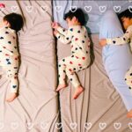 Airi Taira Instagram - 初めて並んだ日👦👦🏻👦🏼👶 寝相の悪い上のお兄ちゃん達🥲 一緒に並んで寝かせるにはヒヤヒヤ😅 でも初めてのお揃いパジャマを頂いたのでみんな一緒に並んで寝てみた😍 さすがに4人だと寝相は同じにならないね😁 #4兄弟#長友ブラザーズ#赤ちゃん加わると#お兄ちゃん達#大きくなったね#ハートパジャマ#可愛いすぎる#3人はやっぱり寝相一緒#😅