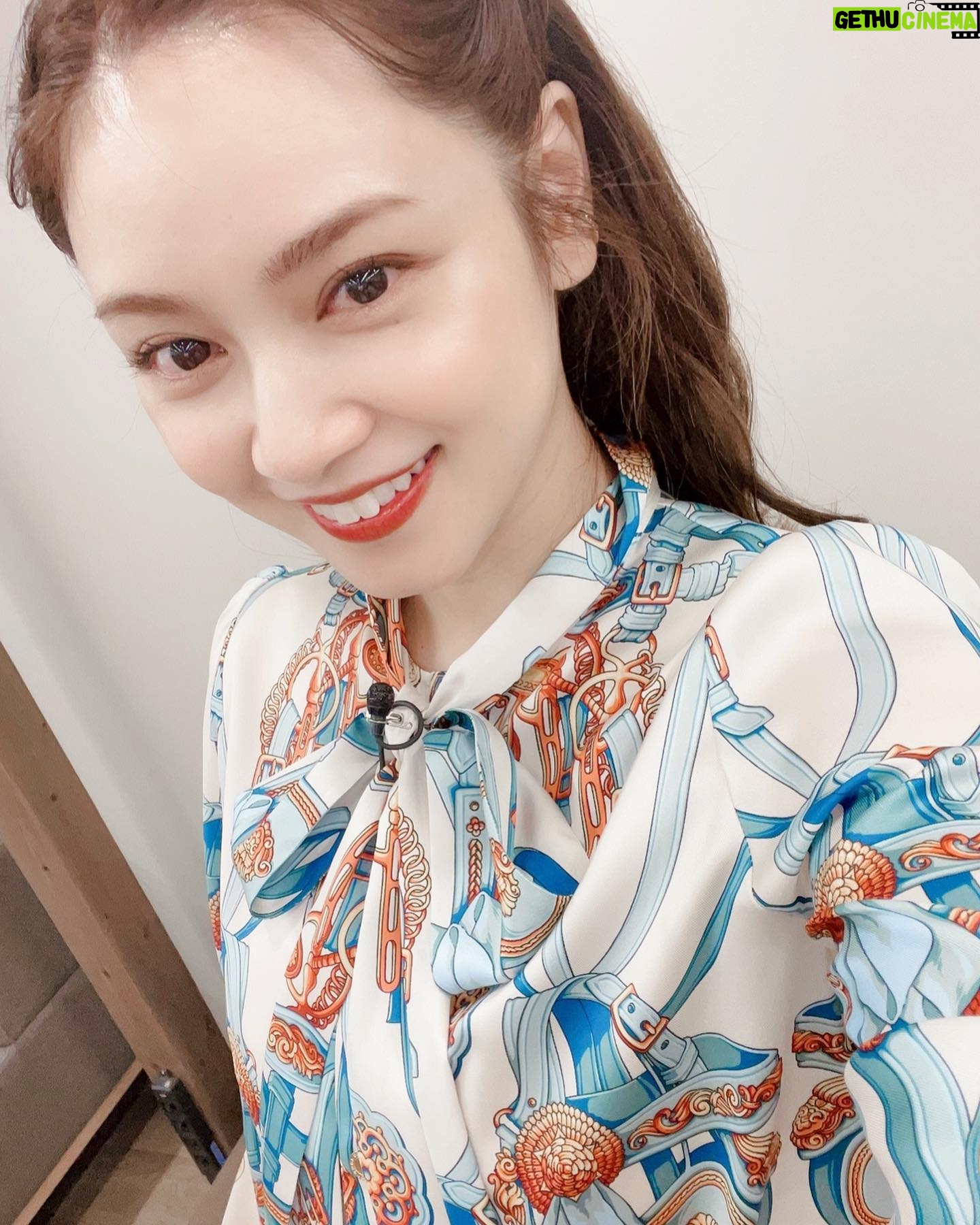 Airi Taira - 33.6K Likes - 仕事も復活🤩🫰キュン)
産後初めての収録は武井兄が務めるBS-TBS「憧れの地に家を買おう」✨
なんてったって産後なのでこれまで提供してくださってた衣装サイズ…
果たして着用できるのか?自分🥲
と不安になりながらも前向きに「食べ過ぎない」を意識して徐々に体型戻していきました🤓(まだ完全じゃないケロ)
武井兄だからすごく話しやすくて収録はパッと終わっちゃいました😂
OAは9月1日22時〜❣️
まさかのまさか🤩‼︎
同じ日(9/1)に日テレ19時〜「スクール革命!クイズ!ドライブ」にも出演します😍
2番組😊
ぜひご覧ください🙏
@sosotakei
@akogare_bstbs
#久々の収録#楽しかった#憧れの地に家を買おう#スクール革命#ぜひ見てください