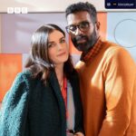 Aisling Bea Instagram - Romesh told me I could hear the sound of the sea through a tea towel if I put it up against my eyeball. 🌊 👁️🤡 AVOIDANCE, his very funny & lovely sitcom airs TONIGHT at 930pm on @bbcone I did it two days after a shoulder reconstruction & was on opioids for most of it. So I THINK I had a lovely time & the amazing cast made me laugh every day but also…. I was on opioids for most of it. Tune in to see if you can tell me on or off drugs! Apparently not! Gulp! Luckily Rom & kind director @bengreengram were kind enough to give my character a sling. A-sling Bea. It’s very funny and as gorgeous as Rom himself. All eps available on @bbciplayer from this evening so you can binge it ALL at once like I did not do my opioids.