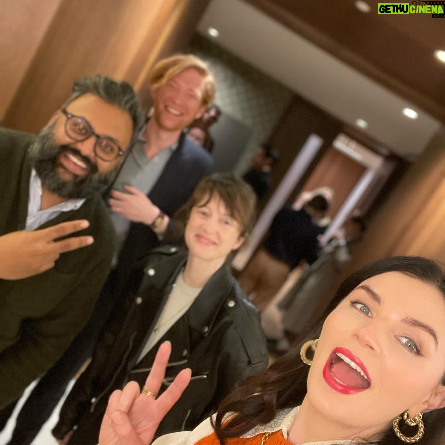 Aisling Bea Instagram - Lazy Lady promotes everything, everywhere, all at once… I get behind on social media for things I am in because sometimes life swings in & burns the toast. But check out all these great things please: 1 Last week’s @podsavetheuk with my sweeties @Cocobyname & @mrnishkumar - we talk food banks & the @trusseltrust & Abortion reform - FUN. Also a lovely chinwag with @robbrydon on @BrydonAnd 2 @swedecarolinefilm from the glorious brain of @johartleyactor an indie comedy about murder & competitive vegetable growing 3 Gorgeous comedy drama Smothered series 1 is all now on @NowTV & @Sky 4/5 All eps of beautiful drama Alice & Jack is available now on Channel 4 on demand in the UK & on @masterpiecepbs in America. 6 Last One Laughing Ireland is available all over the world on @amazonprime - I was drunk by the end of this & had the time of my life. 7 Had a lovely chat with one of my heroes Kathy Burke on her @deathpod Where There’s A Will There’s A Wake. 8 @GreatestDaysMovie moved onto Amazon Prime during the actor’s strike & I forgot to mention you can watch the movie online now. In your actual house. 9 Strike a pose - VOGUE @voguewilliams plus @joannemcnally on their brilliant @mtgmpod - this show has become my pals in my pocket 10 Rom & I - now and 10 years ago as babies pre my laser eye surgery. Avoidance - @romeshranga ‘s brilliant sitcom is into its second series & is all on @iplayer now. I LOVED doing this job but I was also high on pain medication for my shoulder. Please watch, enjoy, listen, laugh, cry, engage, be touched or touch yourself. Google how to find stuff if you live in the North Pole, I don’t have all the answers alas. ⛄️