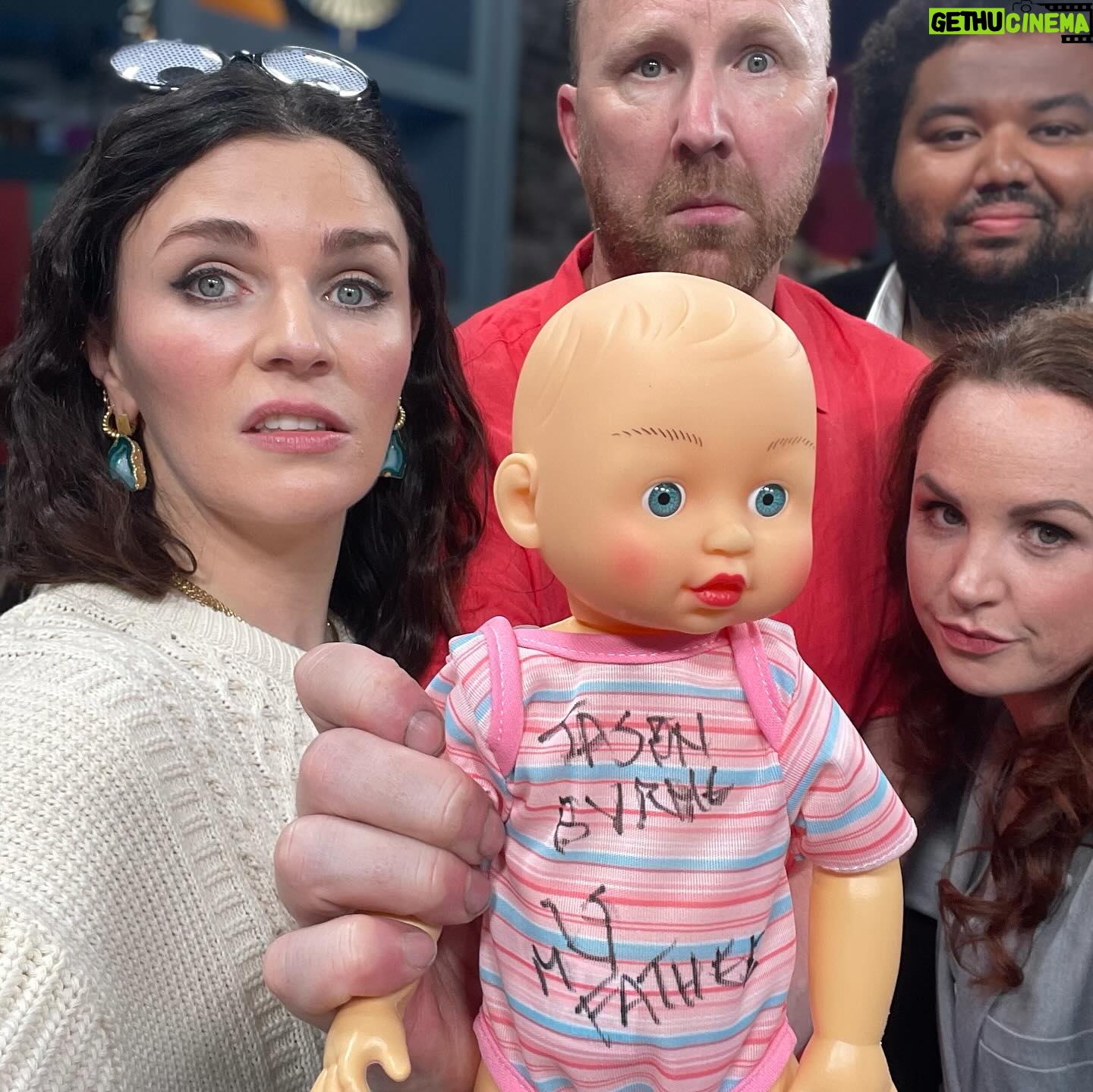 Aisling Bea Instagram - Lazy Lady promotes everything, everywhere, all at once… I get behind on social media for things I am in because sometimes life swings in & burns the toast. But check out all these great things please: 1 Last week’s @podsavetheuk with my sweeties @Cocobyname & @mrnishkumar - we talk food banks & the @trusseltrust & Abortion reform - FUN. Also a lovely chinwag with @robbrydon on @BrydonAnd 2 @swedecarolinefilm from the glorious brain of @johartleyactor an indie comedy about murder & competitive vegetable growing 3 Gorgeous comedy drama Smothered series 1 is all now on @NowTV & @Sky 4/5 All eps of beautiful drama Alice & Jack is available now on Channel 4 on demand in the UK & on @masterpiecepbs in America. 6 Last One Laughing Ireland is available all over the world on @amazonprime - I was drunk by the end of this & had the time of my life. 7 Had a lovely chat with one of my heroes Kathy Burke on her @deathpod Where There’s A Will There’s A Wake. 8 @GreatestDaysMovie moved onto Amazon Prime during the actor’s strike & I forgot to mention you can watch the movie online now. In your actual house. 9 Strike a pose - VOGUE @voguewilliams plus @joannemcnally on their brilliant @mtgmpod - this show has become my pals in my pocket 10 Rom & I - now and 10 years ago as babies pre my laser eye surgery. Avoidance - @romeshranga ‘s brilliant sitcom is into its second series & is all on @iplayer now. I LOVED doing this job but I was also high on pain medication for my shoulder. Please watch, enjoy, listen, laugh, cry, engage, be touched or touch yourself. Google how to find stuff if you live in the North Pole, I don’t have all the answers alas. ⛄️