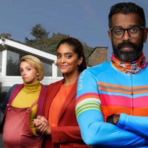 Aisling Bea Instagram - Romesh told me I could hear the sound of the sea through a tea towel if I put it up against my eyeball. 🌊 👁️🤡 AVOIDANCE, his very funny & lovely sitcom airs TONIGHT at 930pm on @bbcone I did it two days after a shoulder reconstruction & was on opioids for most of it. So I THINK I had a lovely time & the amazing cast made me laugh every day but also…. I was on opioids for most of it. Tune in to see if you can tell me on or off drugs! Apparently not! Gulp! Luckily Rom & kind director @bengreengram were kind enough to give my character a sling. A-sling Bea. It’s very funny and as gorgeous as Rom himself. All eps available on @bbciplayer from this evening so you can binge it ALL at once like I did not do my opioids.