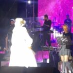 Ajda Pekkan Instagram – Aman Adanalı Canım Adanalı 🥁 …
Sevgili Adanalılar , Adana konserimizde Akdeniz insanın sıcaklığını , coşkusunu ve tabiki olağanüstü misafirperverliğini bana ve bizlere çok güzel hissettirdiniz. Hepinize sonsuz teşekkürler 🙏🏻 
Söz veriyorum tekrar buluşacağız ❤️

Ajda …

Kostüm @burcusedefofficial 
📸 @boragokhan 
#adana#ajdaturnede#ajdapekkan#kerkisolfej #çukurovaüniversitesi #