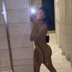 Ajiona Alexus Instagram - Out past my bedtime again🤭🤎