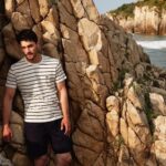 Akın Akınözü Instagram – @esquireturkiye Yaz 2019 ☀
Fotoğraf: @merzincan
Moda Editörü: @tugcekilincli 
Röportaj: @ozgedinc

Akın Akınözü, askerlik görevini  yaparken biz de bu heyecanını paylaşmak için aracı olduk.✌🏻
– Sosyal Medya Ekibi