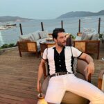 Akın Akınözü Instagram – 11082022