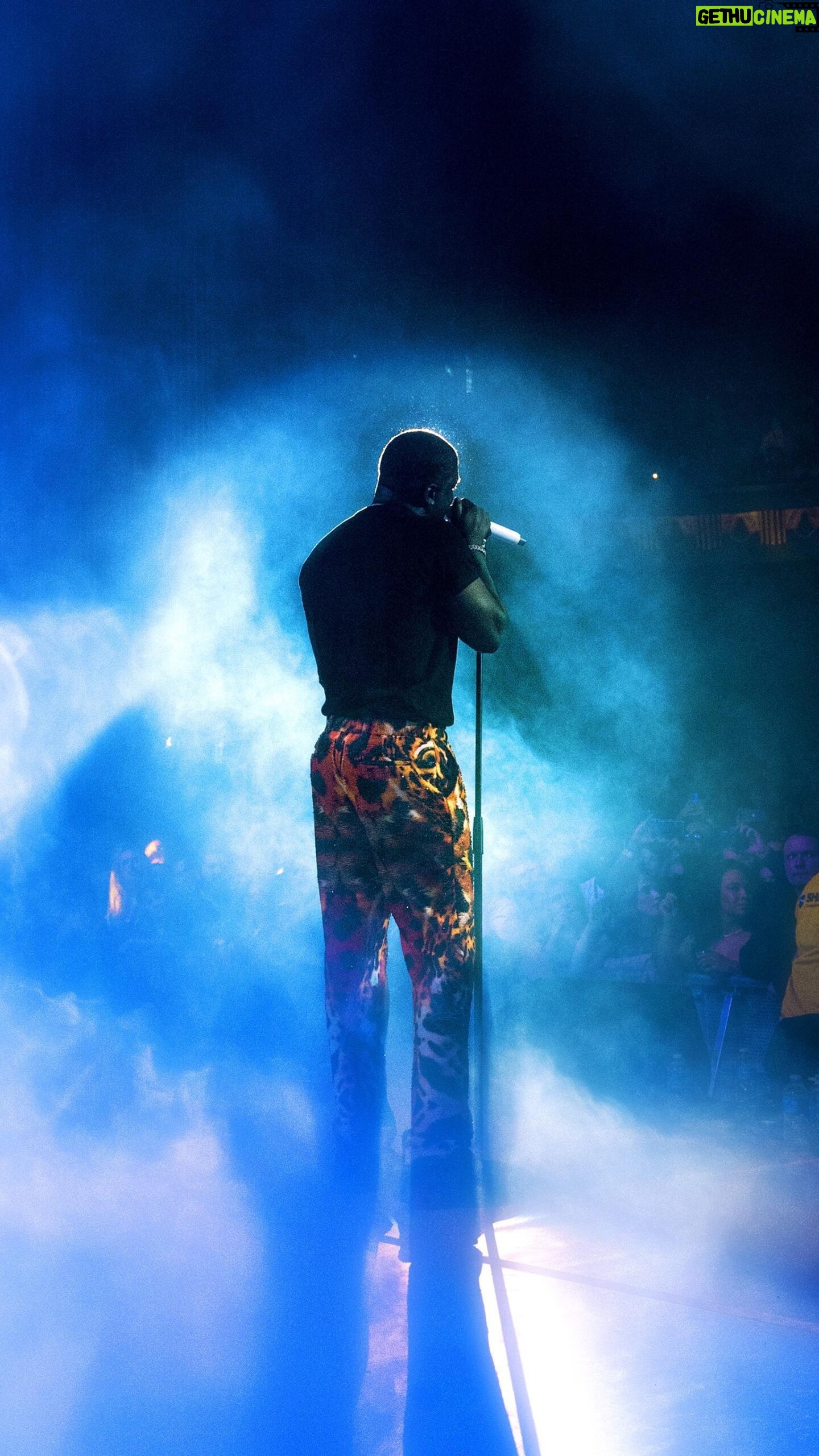 Akon - 3 Likes - Love to Glasgow! ๐ฌ๐ง #glasgowuk #superfantour #akon #konvictkulture