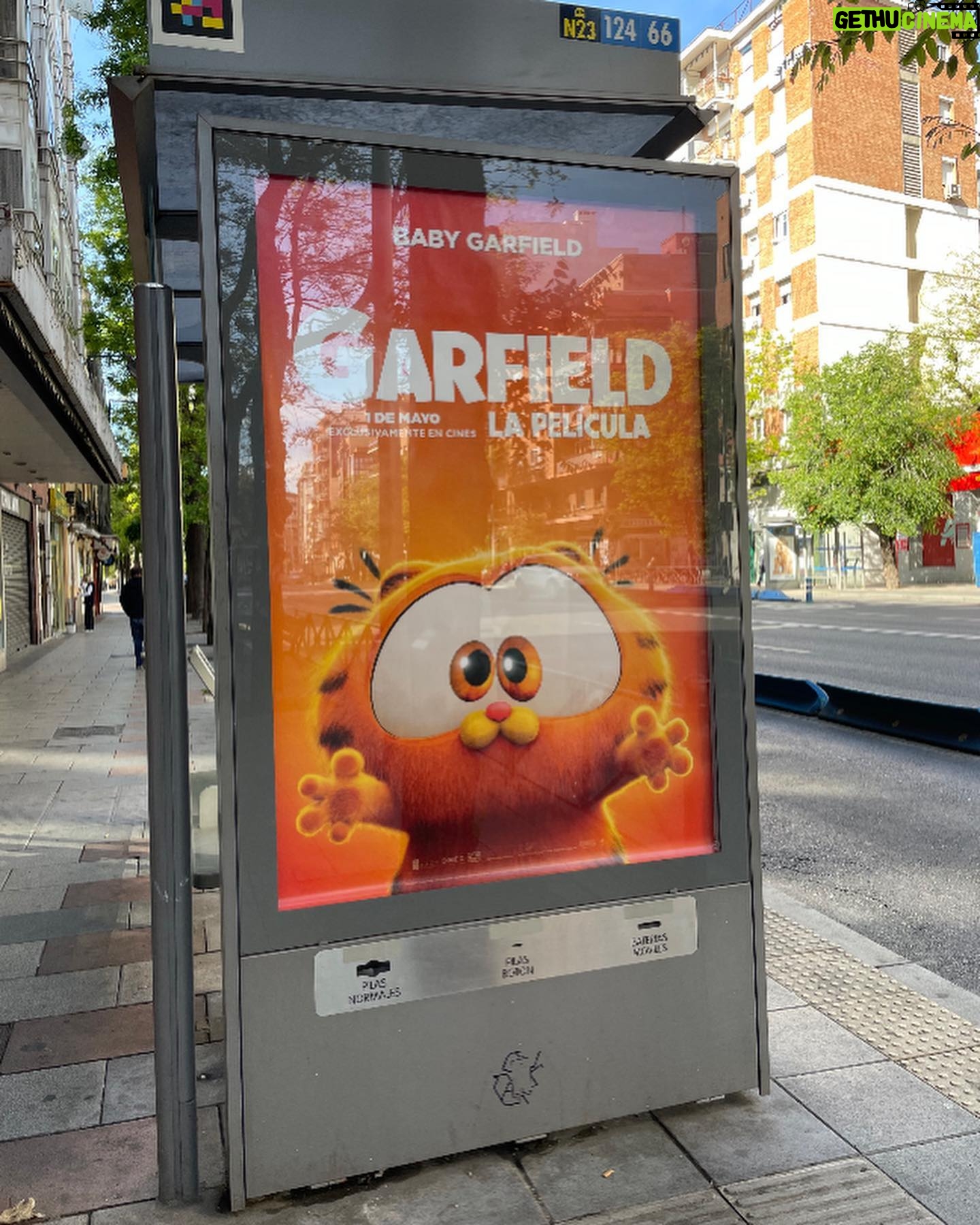 Alaska Instagram - ¡WOW, GRACIAS! #GarfieldLaPelícula es el estreno que más ha recaudado en la taquilla de España. Dejando a un lado las cifras, he sido muy feliz poniendo la voz a la gatita Jinx. Enhorabuena @sonypicturesspain.