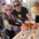 Alaska Instagram - Unos días en Benidorm siempre proceden, aunque soy incapaz de seguir el ritmo y la complicidad entre suegra y yerno ¡son agotadores! Momento favorito : bailar con @mariovaquerizooficial ‘A little respect’ de @erasureinfo en un pub inglés. Gracias @ramsix por la buena compañía. Gracias @hoteldonpancho por tratarnos siempre tan bien, es un placer, un equipo maravilloso. * Esta publicación NO tiene fines publicitarios ni es un intercambio comercial, pero quiero agradecer la amabilidad de las personas más allá de los servicios contratados.