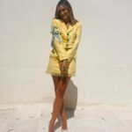 Alba Carrillo Instagram - Te acusarán, te acusarán, te acusarán De ser el tuerto en el país de los ciegos De ser quien habla en el país de los mudos De ser el loco en el país de los cuerdos De andar en el país de los cansados De ser el sabio en el país de los necios De ser el malo en el país de los buenos De divertirte en el país de los serios De estar libre en el país de los presos De estar vivo en el país de los muertos 🤯😝😉😏