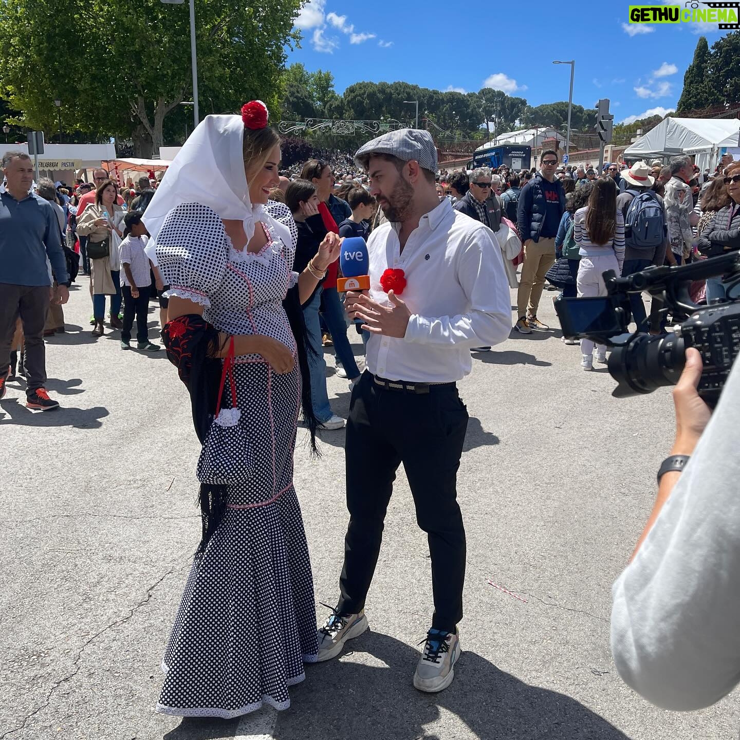 Alba Carrillo Instagram - Un San Isidro por todo lo alto, que sí!!! 🌹