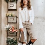Alejandra Fosalba Instagram - GET READY WITH OMO ⭐️ Una vez mas omo ultra power me salvo el día….La clásica mancha inesperada apareció cuando menos lo esperaba. Pero la botella de 500 ml de omo concentrado para preparar es maravilloso. Es muy fácil ⭐️Poner agua potable hasta la marca (2,5L) en una botella vacía de omo ⭐️Agregar OMO Ultra Power para preparar. ⭐️cerrar y agitar hasta lograr una consistencia uniforme. ⭐️En la lavadora agregas media tapita por carga de ropa y Listo Con mi OMO ultra power me aseguro que mi ropita va a quedar limpia y sin manchas PD :Rinde hasta 60 lavados o sea ultra rendidor . Que tal quedo mi look? #Omoultrapower #Publicidad y @Omo_chile