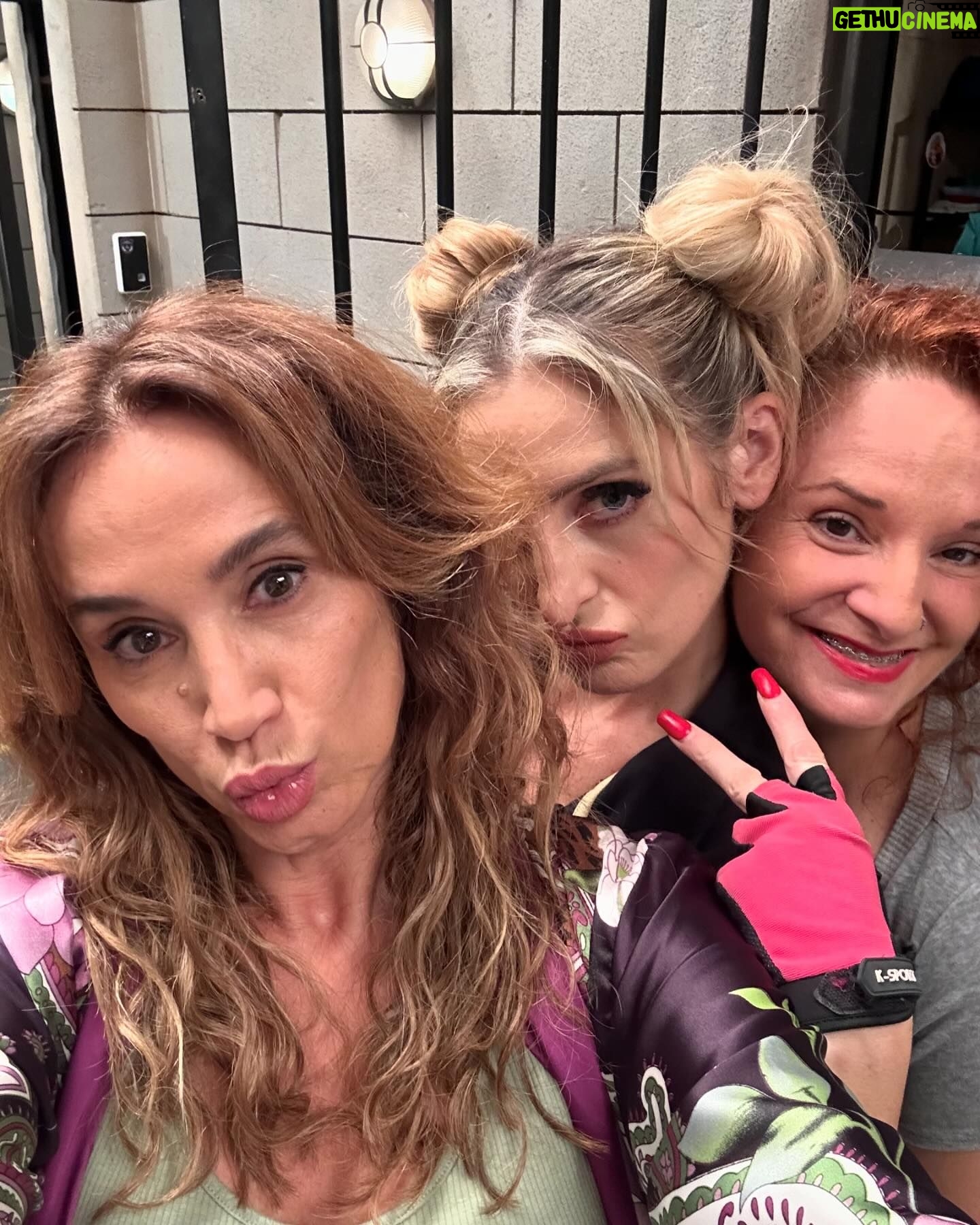 Alejandra Fosalba Instagram - Postales de Victoria en la cárcel junto con sus compañeras…