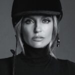 Aleksandra Saveleva Instagram – КОГДА ТЫ СПОКОЕН

Когда ты спокоен внутренне, откуда-то появляется невероятная чистота ощущений. Если твой мозг не затуманен навязанными фразами с женских курсов, с ютуба коучей итд.. когда ты смотришь на вещи пристально, не через призму навязанных убеждений, твое «Я» ещё сильнее кристаллизуется.

 Да, это огромная работа над собой, каждый день возвращать себя на «свою» тропу.. и не без сторонней помощи.. 
Но , бонус этого- Ты кожей ощущаешь не совсем «здоровых» людей и обходишь сразу их за версту, а если тебе приходится с ними сталкиваться, то знаешь как выжить в этом неравном( увы) бою, ты можешь отличить что лично для тебя хорошо, а что плохо.. увидеть свои ценности и предпочтения настолько ясно, что самому не верится иногда. 
Ты уже не сомневаешься в себе, в тебе есть стремление учиться и развиваться дальше.. возможности и правда  безграничны… 

Но только ТЫ сам у себя есть, только ТЫ можешь себя успокоить, только ТЫ контролируешь свои реакции и ТЫ берёшь на себя ответственность. Вкусишь раз -два этот плод- за уши не оттянешь) если не верите- попробуйте! 😸

Photographer @kat_shumskaya 
Style @valentina.petrenko.stylist 
MUaH @lizaliza.s 
Dress @favoritki