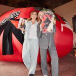 Alena Šeredová Instagram - Ambasadorkou prezentace Umprum Wake se stala modelka a herečka Alena Šeredová, která dlouhodobě žije v Itálii. Instalace WAKE je momentálně k vidění na milánském týdnu designu a @alenaseredova ho poctila svou návštěvou. Setkala se zde s vedoucí Ateliéru designu oděvu a obuvi Simonou Rybákovou a mladými autory a autorkami jednotlivých modelů. Projekt WAKE reaguje na současnou roli společenského oděvu a s ním spojená pravidla. • foto: Viktorie Macánová @wickeimack • Alena Šeredová as an ambassador of the student project WAKE Starting on Monday the 15th of April, the WAKE installation by UMPRUM students is open to the public at Milano Design Week. The ambassador of this unmissable exhibition is model and actress @alenaseredova, who has been living in Italy for a long time. "There was nothing easier than becoming an ambassador for this project. I am very happy to help young Czech designers. I love the work of young people. I admit that I always try to make Czech art and Czech creativity visible here (in Italy). And this is exactly what we can call "golden Czech hands", says Alena Šeredová enthusiastically about the installation by the students of the Studio of Fashion and Footwear Design and Product Design at UMPRUM.