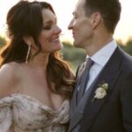 Alena Šeredová Instagram - È finalmente giunto il momento tanto atteso di condividere con voi il video del meraviglioso matrimonio di @alenaseredova e Alessandro Nasi. Un wedding day stracolmo di emozioni, un viaggio indimenticabile che ci ha portato dal pittoresco comune di Noto alle toccanti promesse scambiate nella splendida location. Dalla cena romantica sotto un cielo stellato ai balli del party, ogni dettaglio di questo matrimonio è stato unico. Tanti momenti che hanno toccato il nostro cuore. Non potremmo essere più grati per l'onore e il piacere di essere stati scelti per raccontare la loro storia d'amore ❤️ Un grazie a Vincenzo e Francesco, fantastici partner del mio team. Event Designer and Producer @alessandragrillo12 Dress @moniquelhuillierbride Photographer @davidbastianoni @alessiafrancophotographer Makeup artist @letiziamaestri_ Hair stylist @tylmarty Fiori @federicaambrosini Location @la_chiusa_country_house Catering @cucina_manipura Audio & light production @lionservicegroupevents Filmed with #lumix @lumix_italia @ursodario @fowa_spa #weddings #destinationwedding #bestdestinations #weddingseason #weddingvideo #weddingvideographer #bestparty #weddingluxury #vogueitaly
