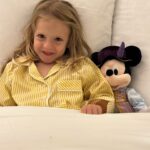 Alena Šeredová Instagram - 4 anni di noi ❤️ #4rokyspolu #happybirthday @little_saturday #mojeprincezna
