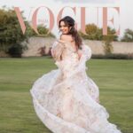 Alena Šeredová Instagram - "I'm truly grateful to my amazing team, who once again exceeded all expectations! A cover-worthy wedding in beautiful Sicily with the gorgeous @alenaseredova and her groom, Alessandro Nasi. @alessiafrancophotographer and @eli_cerre, you were truly exceptional in capturing every special moment of this unforgettable day. A heartfelt thank you to A@alessandragrillo12 as well, who allowed us to get up close to dreams. And we couldn't be prouder of this beautiful feature in @vogueitalia #DavidBastianoni #SonyAmbassador #Floricolor #Vogueitaly Event Designer and Producer @alessandragrillo12 Abito @moniquelhuillierbride Makeup artist @letiziamaestri_ Hair stylist @tylmarty Fiori @federicaambrosini Location @la_chiusa_country_house Catering @cucina_manipura Videomaker @fabio_stanzione