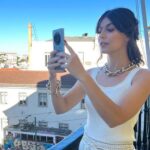 Alessandra Mastronardi Instagram - O mundo està nas maos daqueles que tem a coragem de sonhar e corrre o risco de viver seus sonhos! Il mondo è nelle mani di coloro che hanno il coraggio di sognare e di correre il rischio di vivere i propri sogni. Foto scattate con #HonorMagic4Pro @Honor_Italia #HONORMagicMoments #ThePowerOfMagic #ad