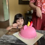 Alessandra de Rossi Instagram - Happy birthday Fiore!!!! Ay mali! Yung nanay pala!!! 🤣🤣🤣 happy birthday @assuntaledesma! I wish you more pera so you can transfer to my account! Charot!!! I love you ❤️