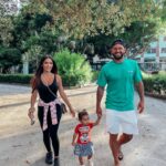 Alessia Macari Instagram - A volte ci dimentichiamo di ringraziare … di ringraziare per tutto quello che abbiamo nella nostra vita ❤️ ho una famiglia meravigliosa piena di felicità . Il segreto ? Non volete mai il male per nessuno e tutte le cose più belle vi accadranno🩷 #cioci #family #love #postivevibes