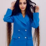 Alessia Tresoldi Instagram – 🤎No one else can speak the words on your lips. Spring is coming  @shein_it @sheinofficial
( ALEFESS24 15%off ) 
#SpringIntoSHEIN #SHEINss24 #SHEINforAll •ad• 
Choose your fav (1-7) outfit 

Jumpsuit 26953598 
Blazer coordinato 27136282
Stivaletti marroni 11775820
Blazer blu 26912772
Stivaletti bianchi 11154366
Vestito Giallo 26912840
Jumpsuit floreale 26727176
Vestito Blu 27075628
Vestito rosa 28550075
Blazer Tweed 27136733

#spring #tresoldi #Bergamo #jumpsuit #blazer #ss24