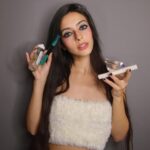 Alessia Tresoldi Instagram – Uno dei grandi misteri della natura è: perché teniamo sempre la bocca aperta per mettere il mascara?! @sheglam_official 

All-In-One Mascara washable and waterproof choose your favorite. 

Grazie ai vostri feedback SHEGLAM ha creato questo nuovo mascara lavabile come un’alternativa al classico mascara waterproof.
Same result but no longer hard to remove.
 

#SHEGLAM _Adv_ #sheglammascara #SHEGLAMallinone
Product Number:14310889

#mascara #lashes #allinonemascara #makeup #makeuplover #tresoldi #bergamo