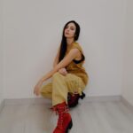 Alessia Tresoldi Instagram – Spring means Music Fest 🎸 I’m trying some festival outfit from @shein_it @sheinofficial which one is your fav ? __Ad__
#SHEINmusicfest #SHEINforAll #loveshein

Code: ALESSIA3
15% off (sconto senza spesa minima)

Outfit search id: 
Cap: 18564320
Gilet: 12510104
Cargo Pants: 14736979
Punk shoes: 11393697
Bomber college: 11197787
Dress: 14590147
Cowgirl boots: 17619805
Punk shoes (red): 22798970
Shoes: 12737733
sparkling heels: 11121951
Blue dress: 13169296
Fringe Top: 25863279 
Mini Skirt : 14087841

#Bergamo #tresoldi #festival #musicfest #Coachella #Coachellaoutfit #cowgirl #cowgirlboots