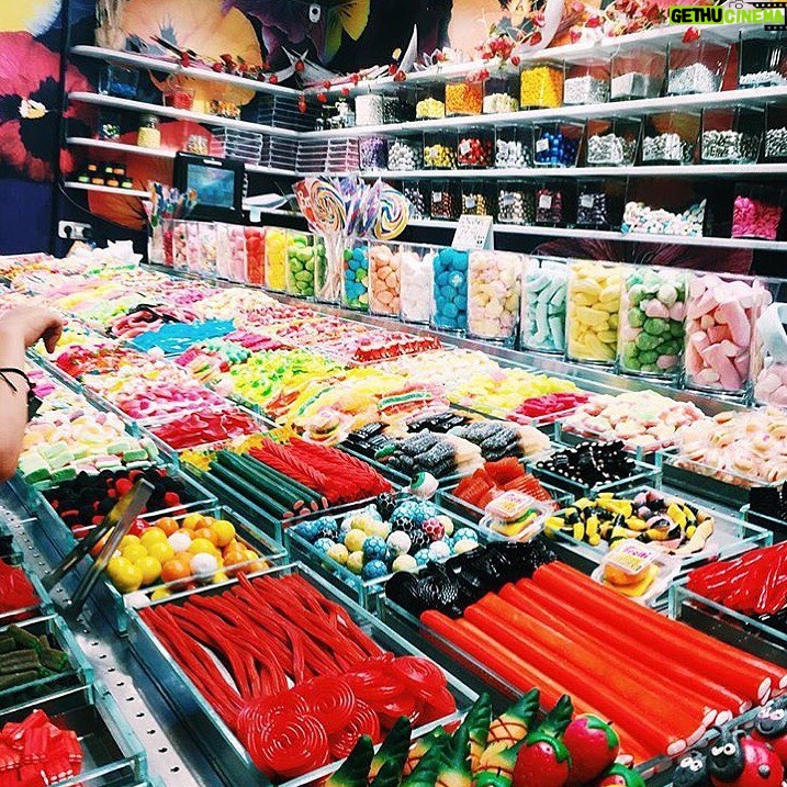 Alex Lange - 34.8K Likes - throwback to candy rainbows in 🇪🇸