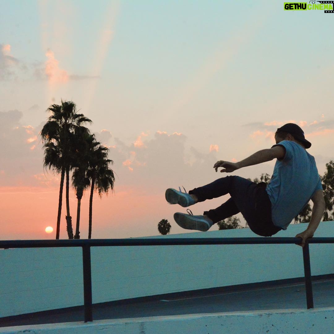 Alex Lange - 13.3K Likes -