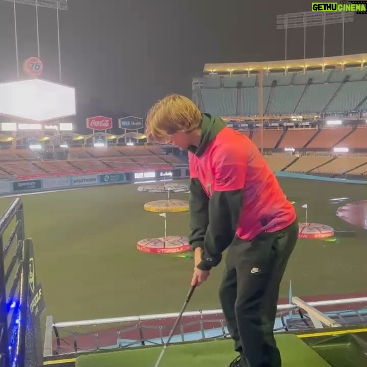 Alex Lange Instagram - quick little dodgers stadium run with some of my favorite people