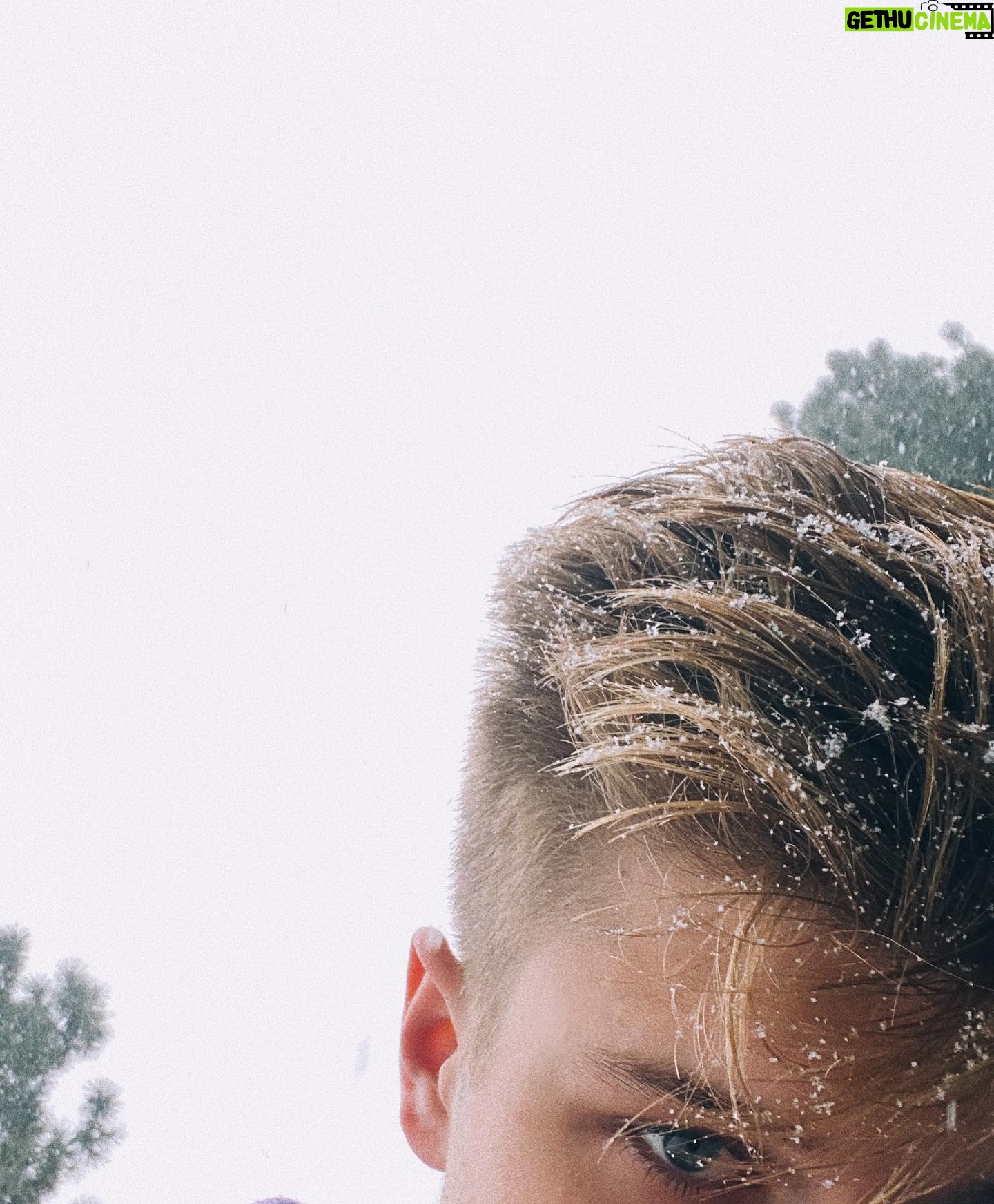 Alex Lange - 45.6K Likes - it’s my birthday 🥳 it had to snow