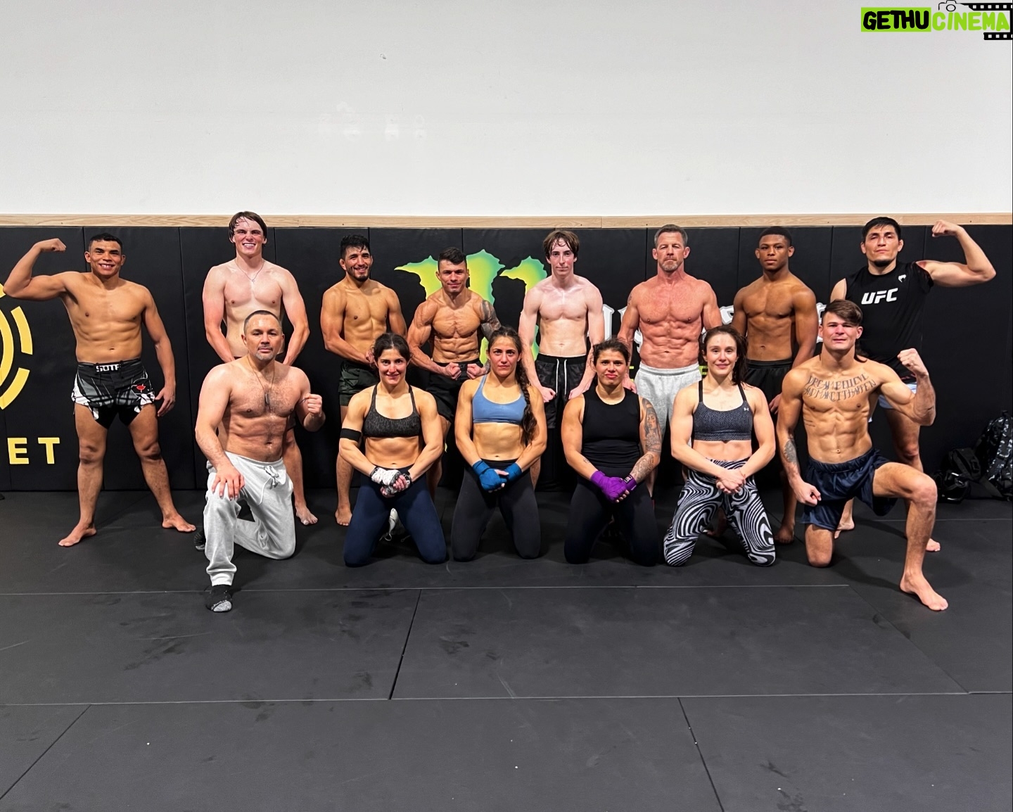 Alexa Grasso Instagram - Cumpliendo con todo! πΊβ€οΈβπ₯π²π½ π§π· π¨π¦ πΊπΈπ¦Ύ TUF 32 @loopygodinez marzo 30 @diegolopesmma UFC 300 @lilcampster Fury 04/21 @alessandrocostabjj UFC301 Thank you so much for the hospitality @jasonkhouse ππΌ #dearhardwork π₯π₯π₯