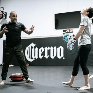 Alexa Grasso Instagram - Mientras grabábamos el TUF aprendí tanto de lo que ustedes como Coaches hacen y viven todos los días y WOOOW 🫡💥
Si antes los admiraba mucho, hoy me siento DEMASIADO agradecida por tenerlos en mi vida, en mi esquina y en el gym todos los días empujándome a ser la mejor atleta que pueda ser ❤️‍🔥
Me encanta aprender de ustedes, son unos hombres increíbles, LOS QUIERO MUCHO! 
🐺🇲🇽🇧🇷🦾💥
#TeamGrasso #contodoyportodo #HASTADONDETOPE #dearhardwork #AndStill 👑👹
•
•
📸 @sianya___film 🫶🏻