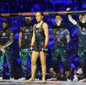 Alexa Grasso Instagram - ❤️‍🔥 #tbt #NocheUFC