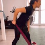 Alexa Grasso Instagram - No creerías lo fácil que pierdes un músculo por no usarlo, gracias @sportmedmx 😍 Cada día mejor 🦾 #SportMed #rehabilitacion #staymotivated #staystrong