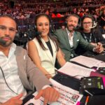 Alexa Grasso Instagram - Increíble regreso de UFC a México después de 4 años y medio 🇲🇽🤩 (por fin tengo la foto) Que lindo ver la arena llena y a todos ahí apoyándonos a los atletas mexicanos 🫶🏻 Gracias Boss por permitirme estar ahí esa noche narrando y aprendiendo del Máster @victordavilaufc @monimorales.g y @sponzinibbiomma 🎙️🙏🏼 #UFCMEXICO #ilovemyjob