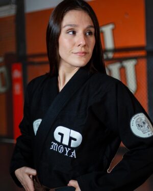 Alexa Grasso Instagram - Hello Elvia × Moya 23 
Dia De Los Muertos • 💀🥀
A celebration honoring our departed family and friends, a cherished tradition in Mexican culture. Collaborating with the globally acclaimed tattoo artist @elvia_guadian from Guadalajara, Mexico 🇲🇽 
In stock ready to ship 😍
#moyabrand
www.moyabrand.com
•
•
•
📸 @allthejourney