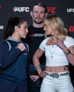 Alexa Grasso Instagram - TUF 32 ❤️‍🔥🦾🇲🇽 #TeamGrasso
