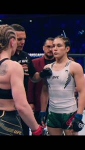 Alexa Grasso Instagram - 🇲🇽❤️‍🔥 • • • 🎥 @train_by_day