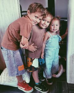 Alexa PenaVega Instagram - BFF’s ♥️ (Ocean, Kingston and Rio💕