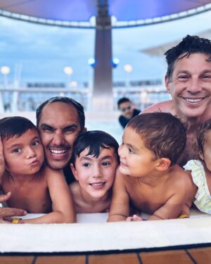 Alexa PenaVega Instagram - I don’t ever want this to end ❤️-> swipe to see if Rio is having a good time…. #familyvacation #cruiselife